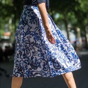 Beautiful Milly floral skirt! Never worn!
